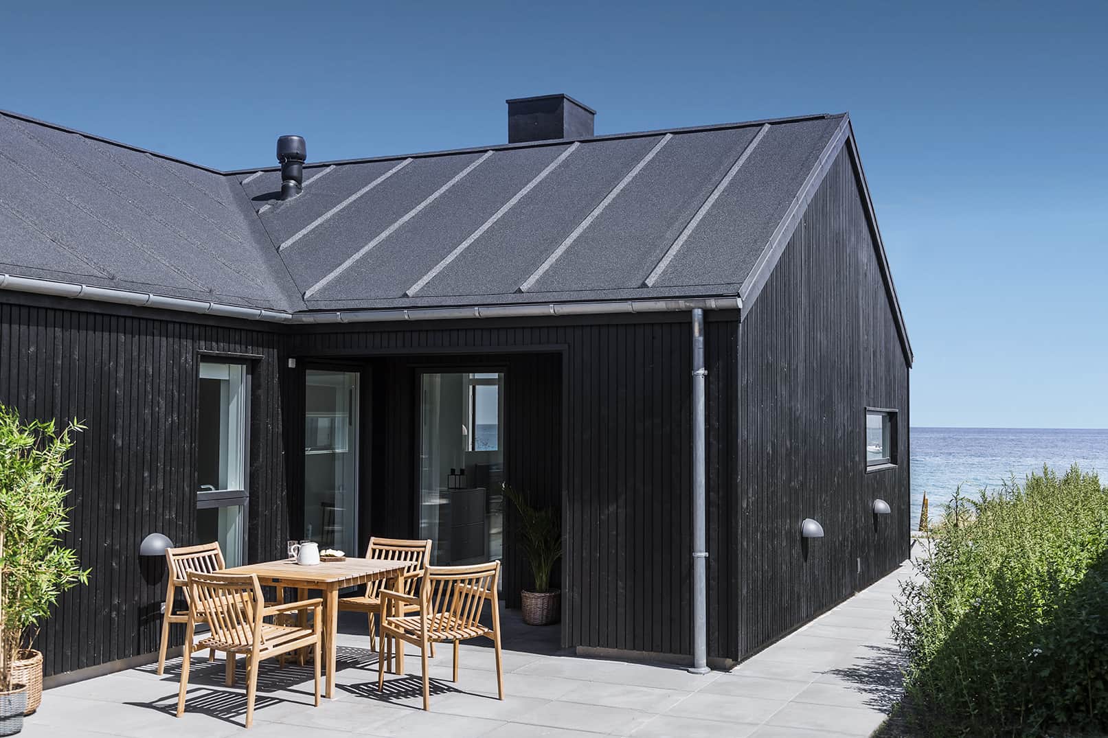 Skanlux Trend sommerhus fyldt. Arkitekttegnet sommerhus