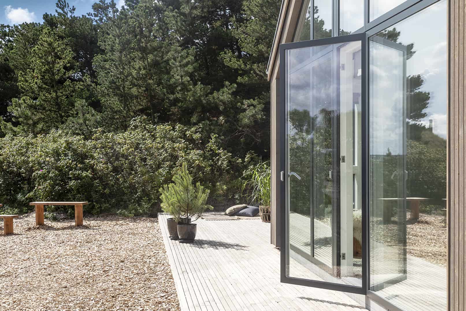 Skanlux Trend sommerhus fyldt. Arkitekttegnet sommerhus