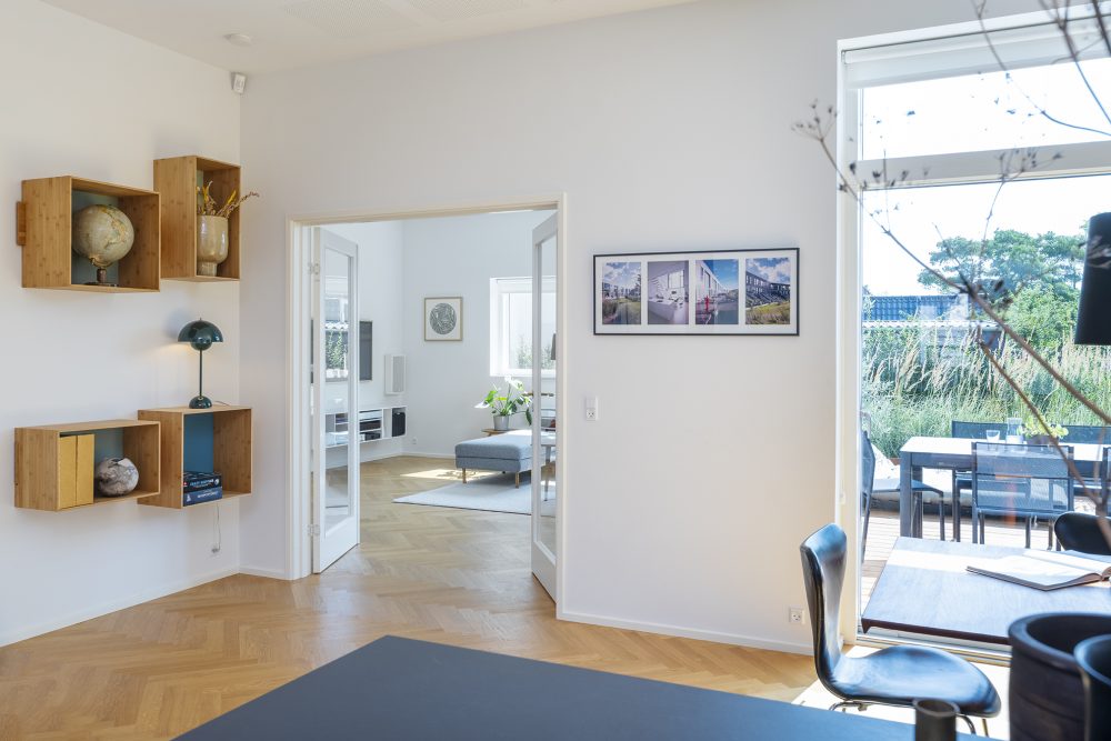 Skanlux Funkis 2-plan hus. Arkitekttegnet luksushus