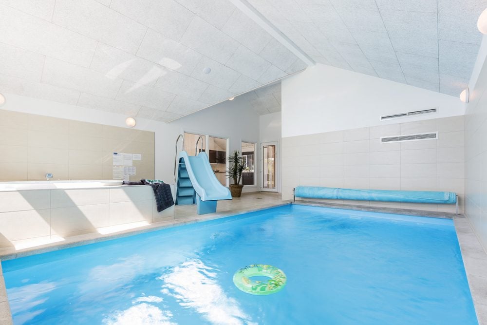 Skanlux poolhus Aqua