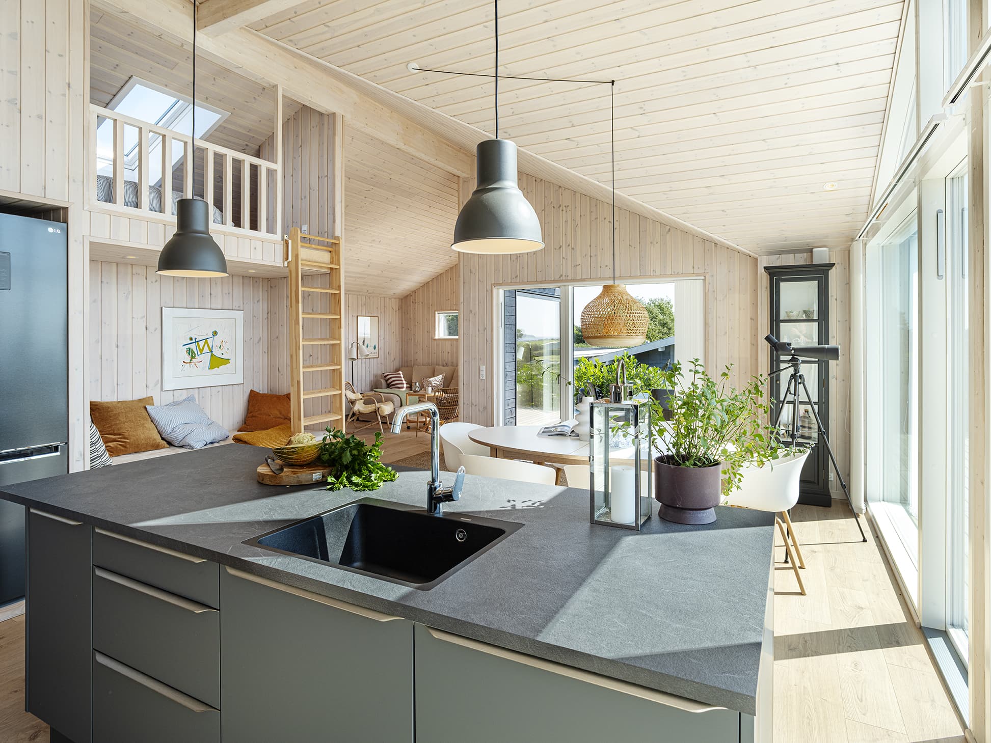Skanlux Trend Basic 100 sommerhus