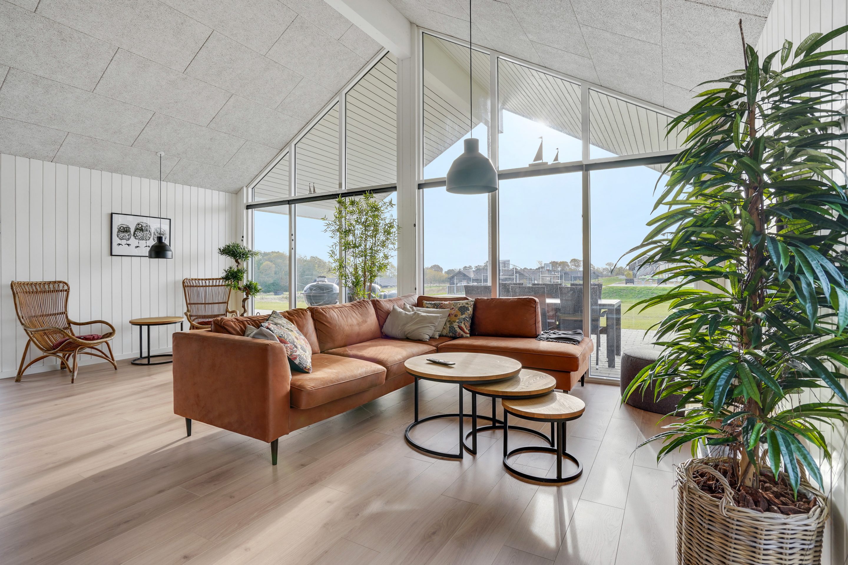 Skanlux Aqua sommerhus med pool og aktivitetsrum