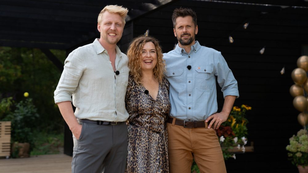 Sommerdrømme TV2 dommere- sponsor Skanlux Byggefirma.