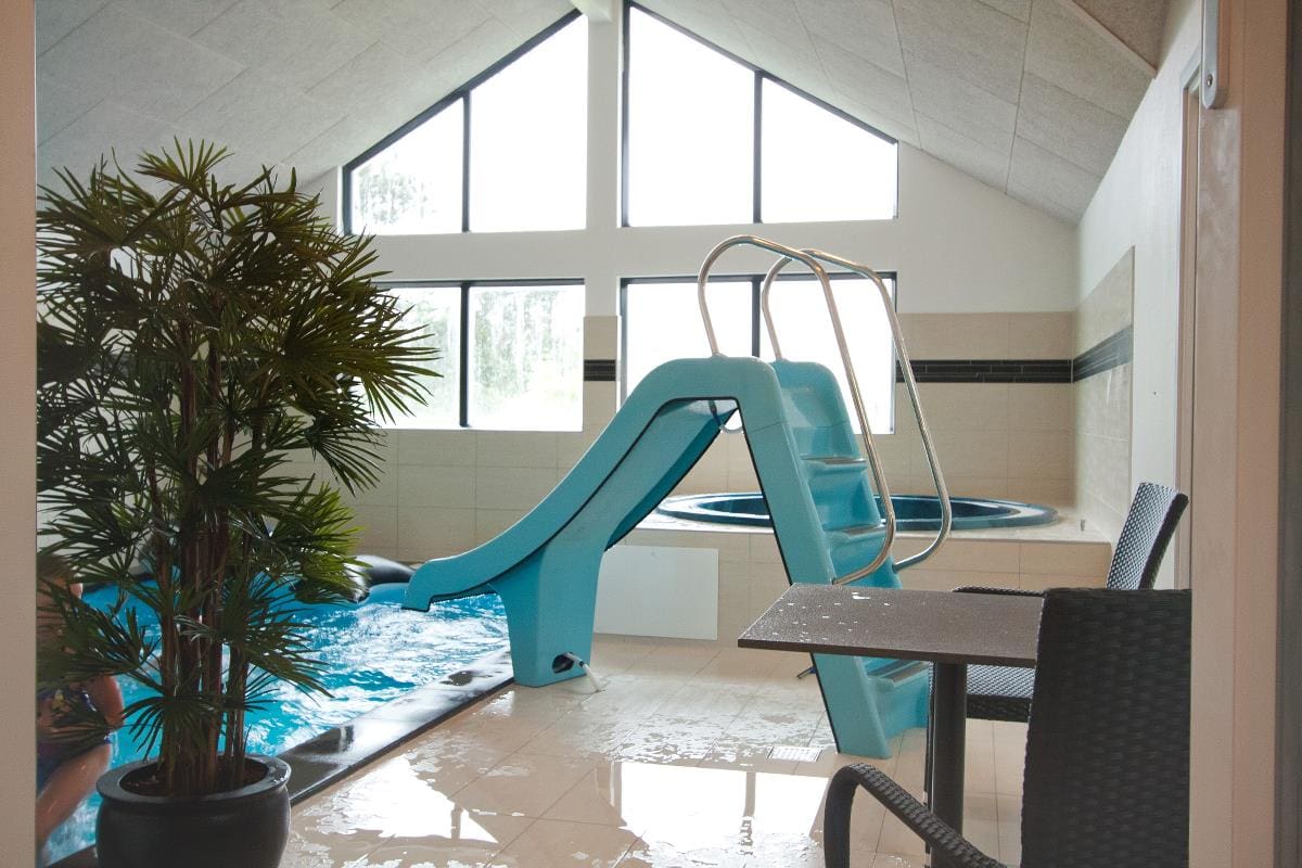 Skanlux Aqua poolhus - poolrum