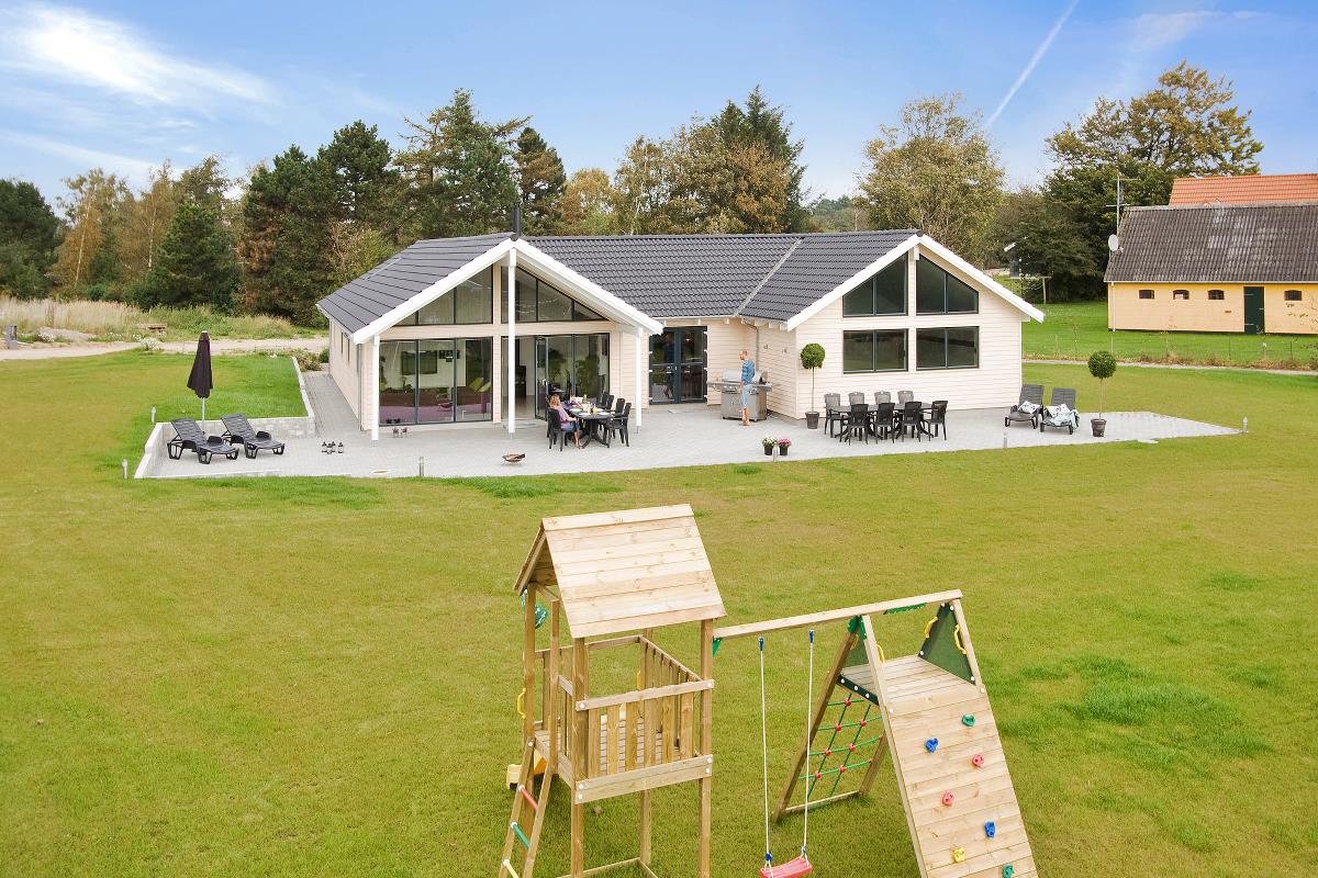 Skanlux Aqua poolhus