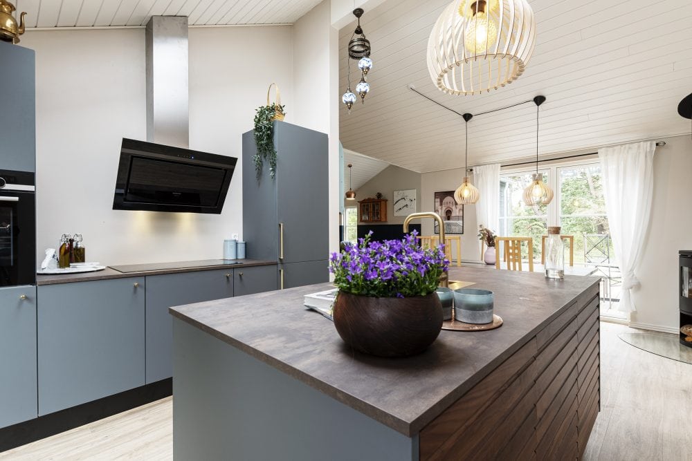 TV2 Sommerdrømme 2022 - Haider og Bashar køkken